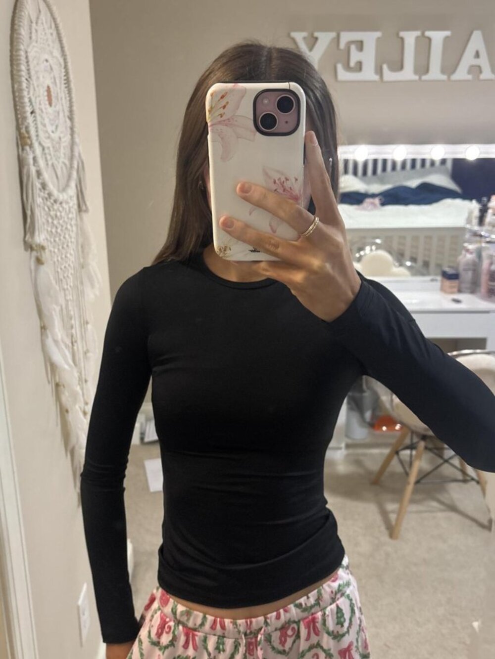 Princess Polly Black Crew Neckline Long-Sleeve Top Shirt - Picture 9 of 9